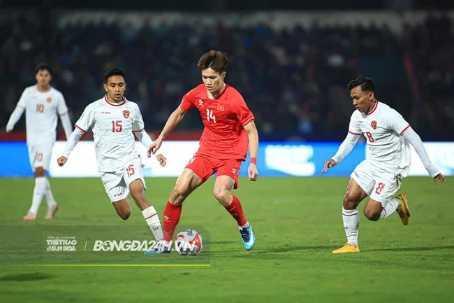 Giao diện chọn trận đấu và các thị trường cá cược với tỷ lệ cược trực tiếp